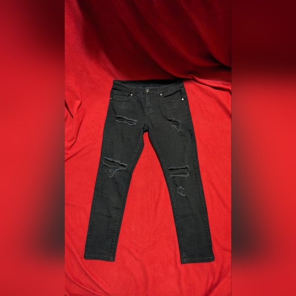 Women's Carbon Skinny Flex Jeans Black Distressed Size 30 / 12 Edgy Like New - Picture 1 of 9